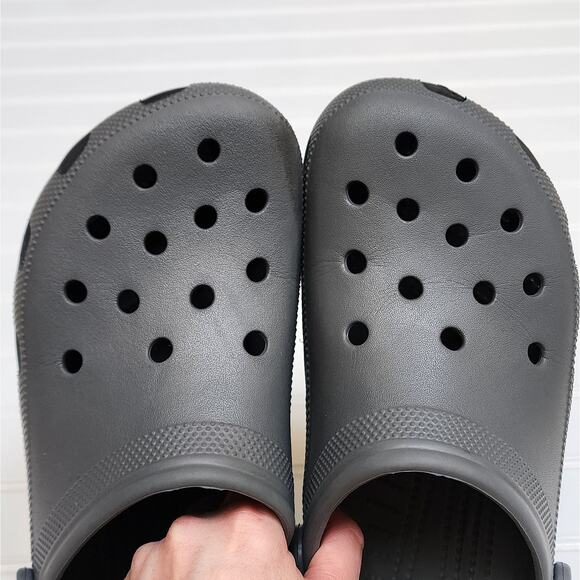 Crocs Men\'s Classic Gray Clogs/Sandals Size 12 Gray main image 6